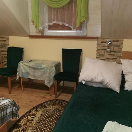 Czerwonki Apartament مارونجوفو المظهر الخارجي الصورة