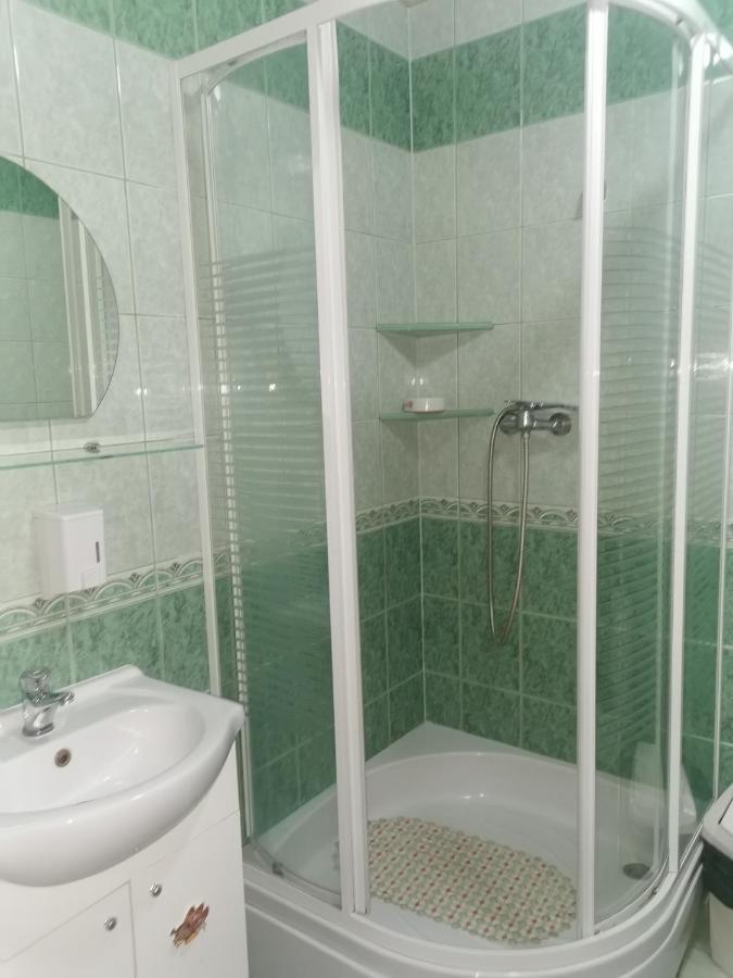 Czerwonki Apartament مارونجوفو المظهر الخارجي الصورة