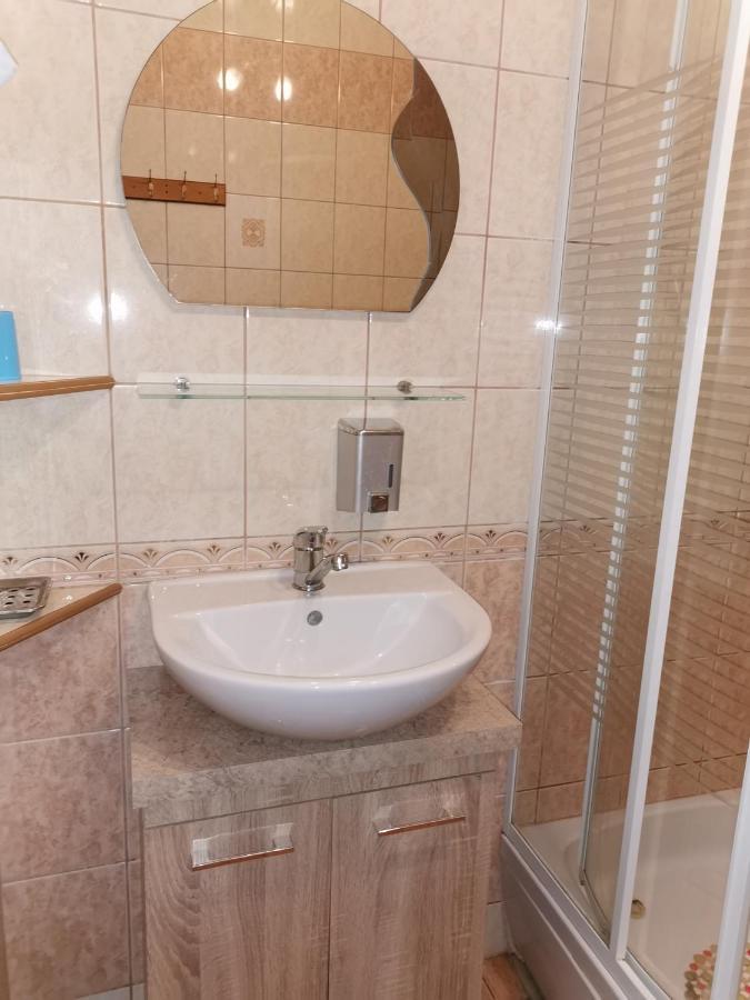 Czerwonki Apartament مارونجوفو المظهر الخارجي الصورة